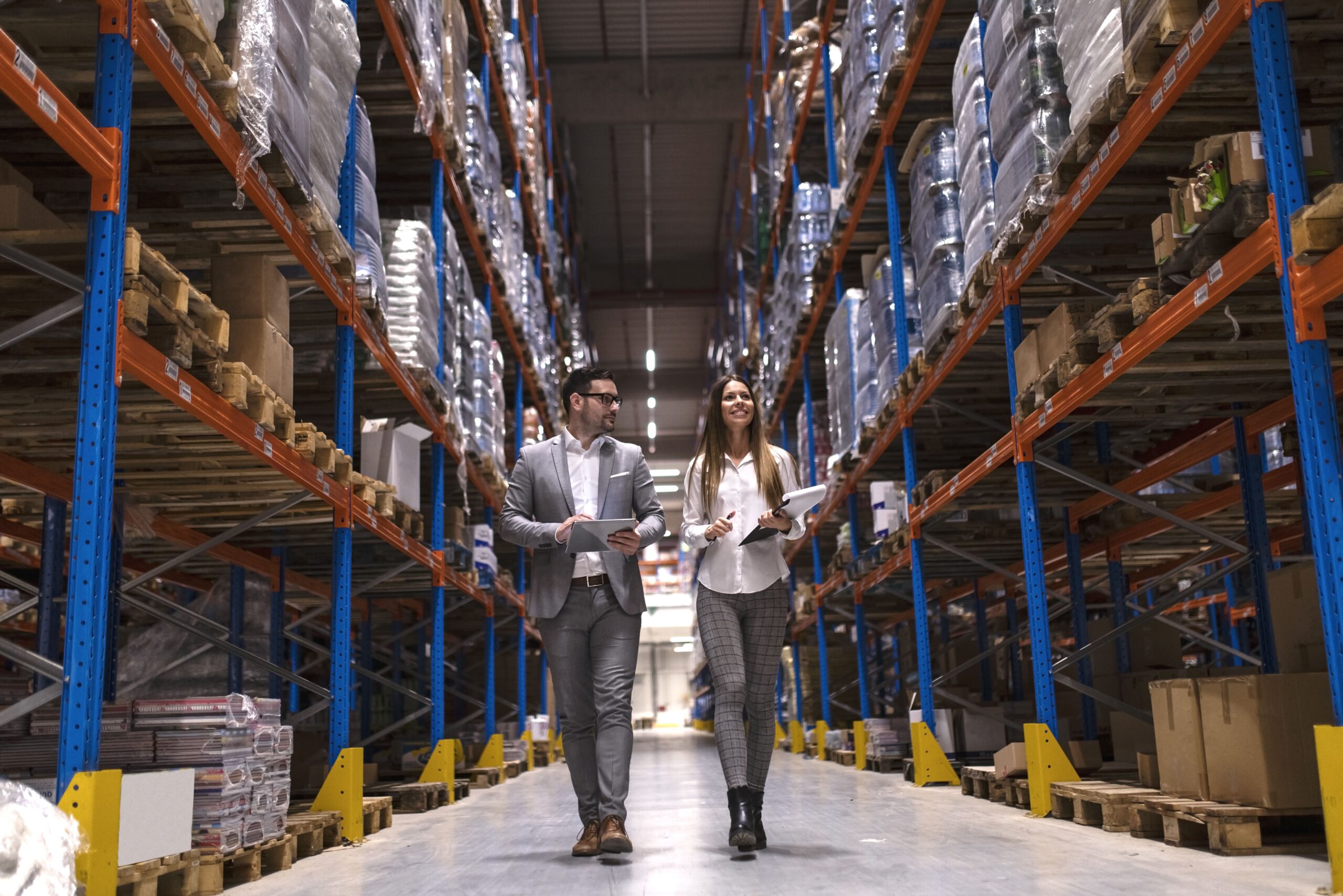 Warehouse Leasing vs Buying